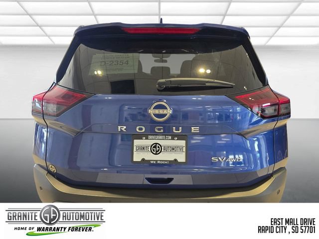 Used 2023 Nissan Rogue SV AWD/4WD image 4