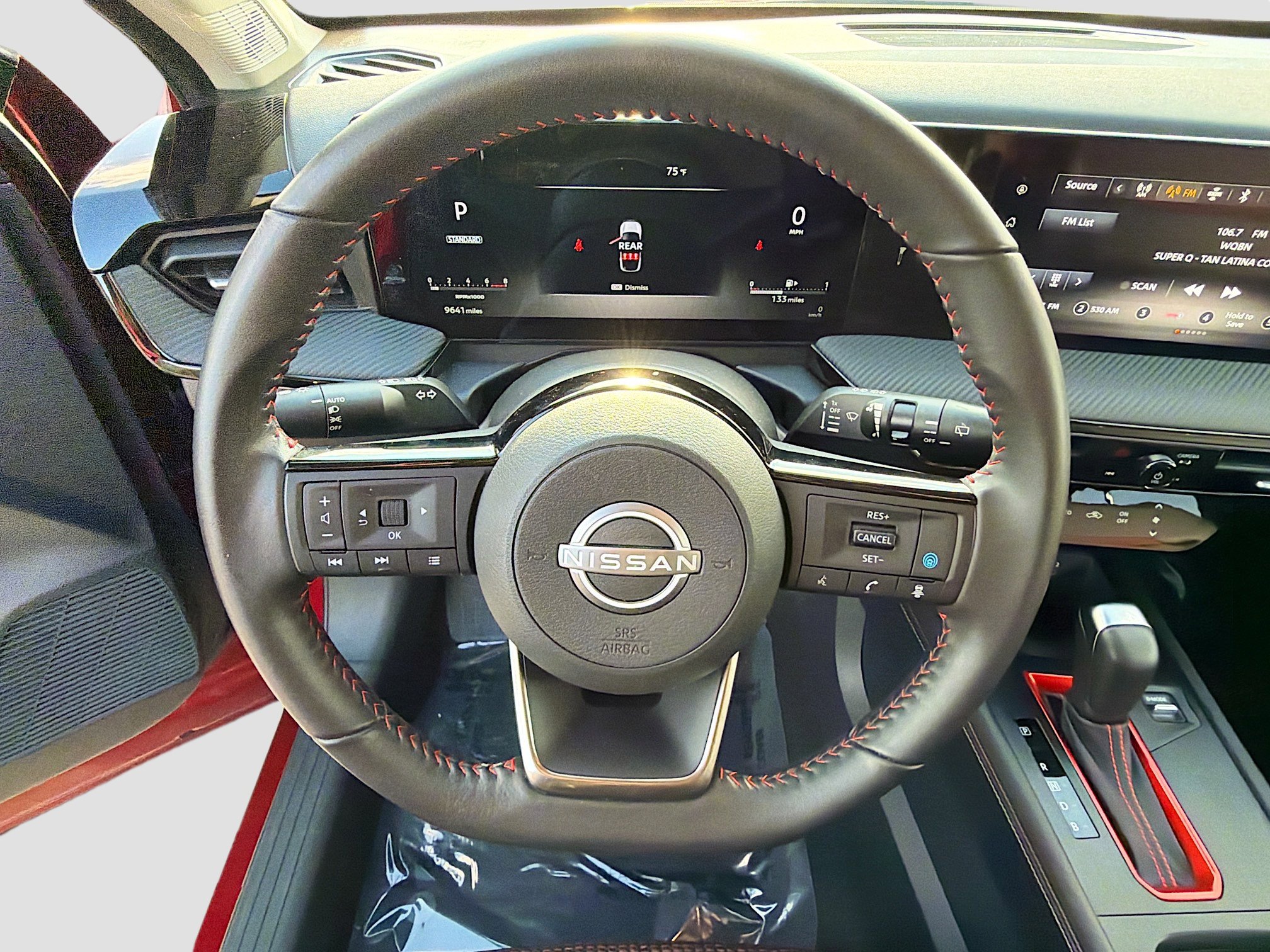 Used 2025 Nissan Kicks SR image 36