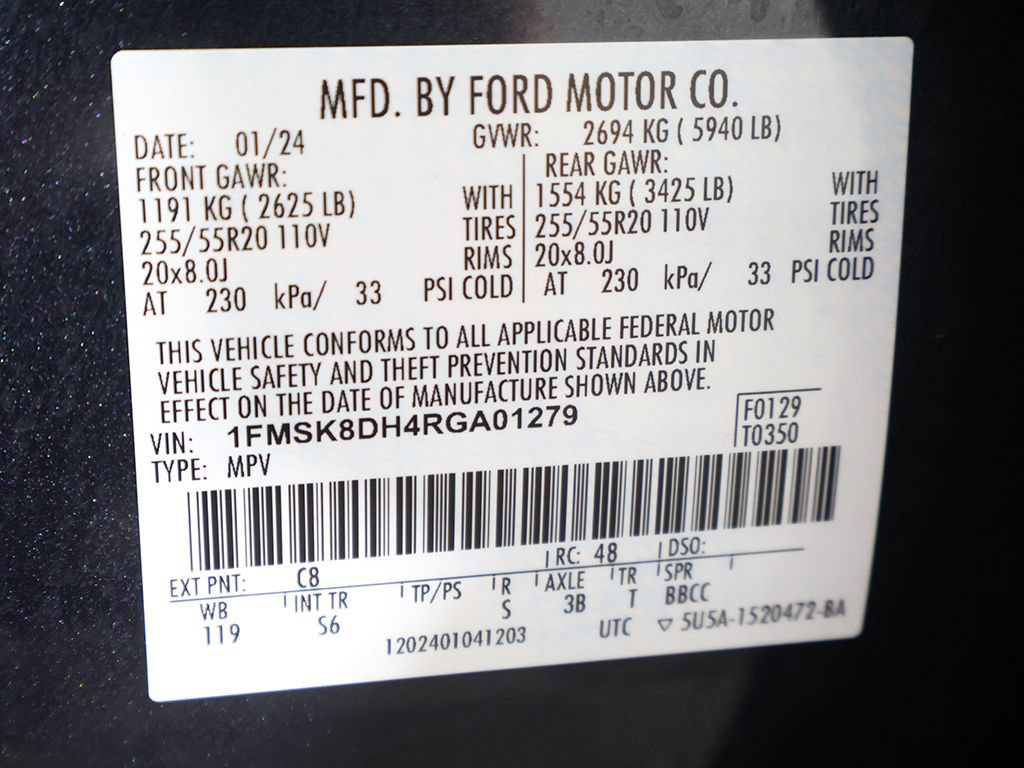 Used 2024 Ford Explorer XLT w/ Equipment Group 202A AWD/4WD image 57