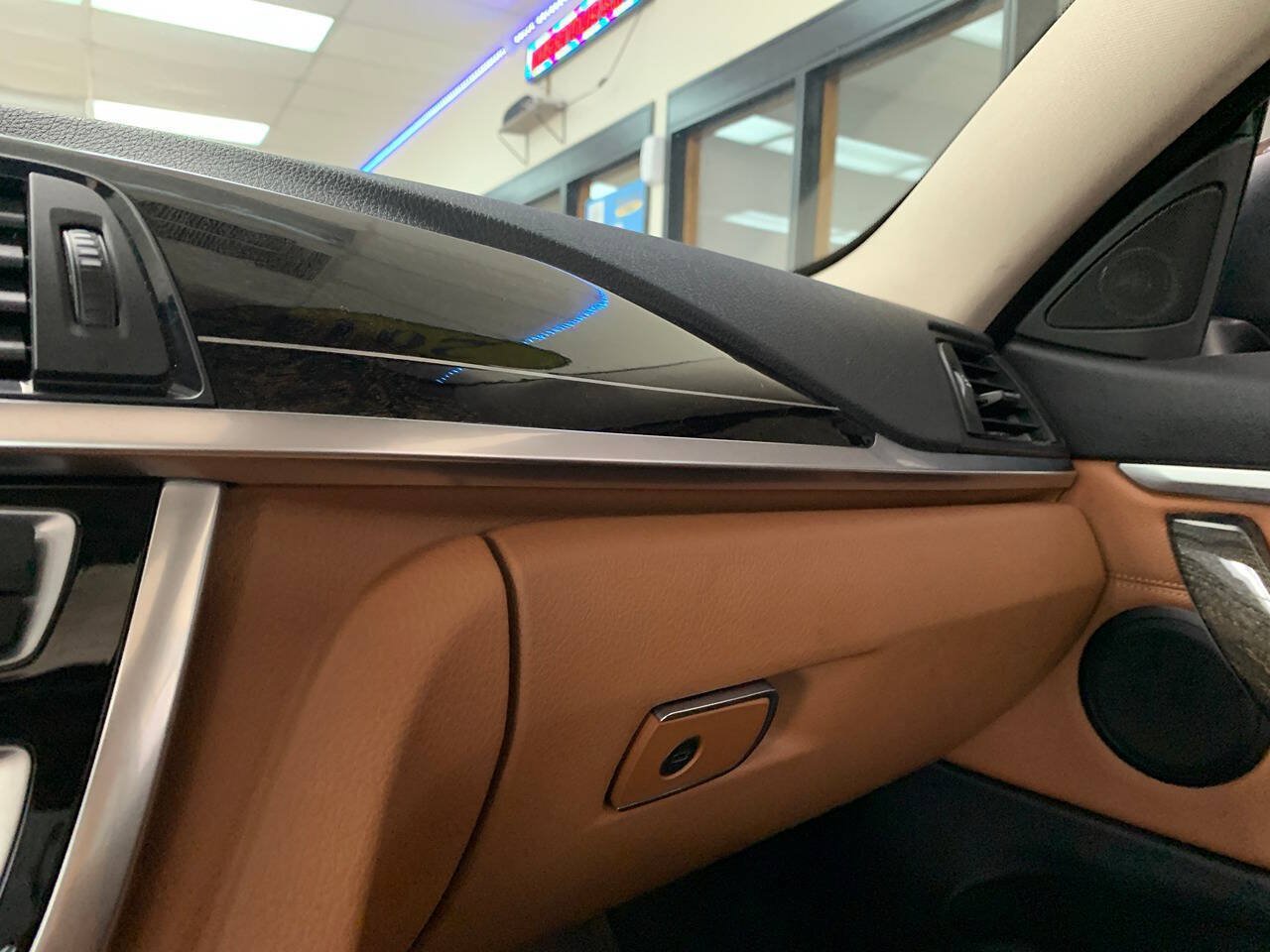 Used 2014 BMW 428i xDrive Coupe AWD/4WD image 16