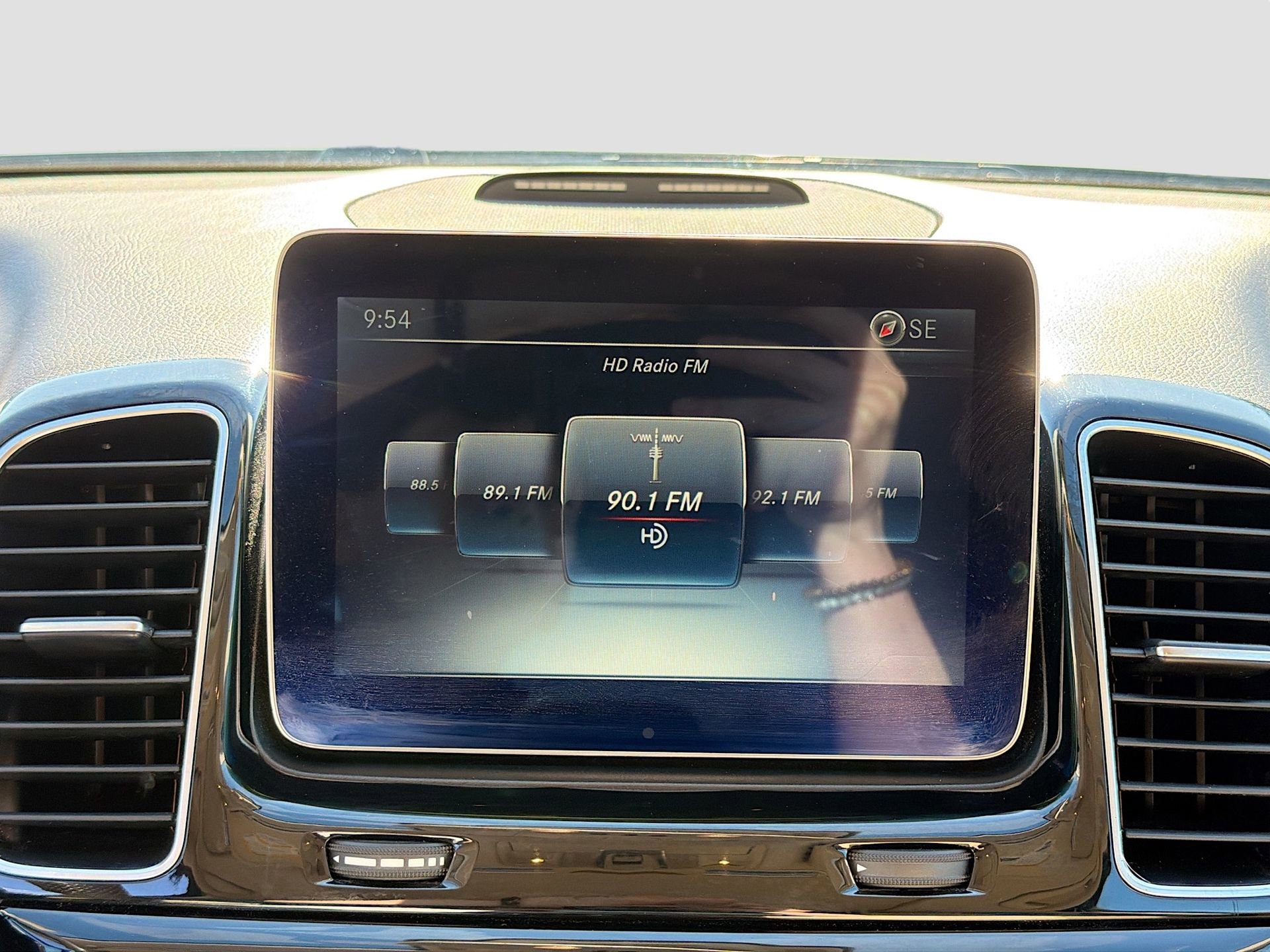 Used 2018 Mercedes-Benz GLE 350 image 31