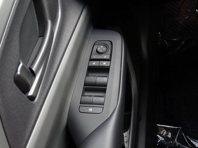 New 2026 Toyota Prius LE FWD image 29