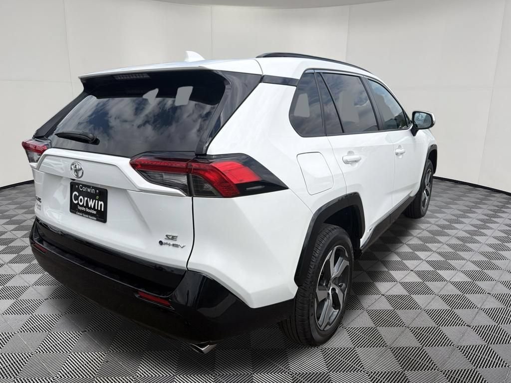 Used 2025 Toyota RAV4 SE AWD/4WD image 7