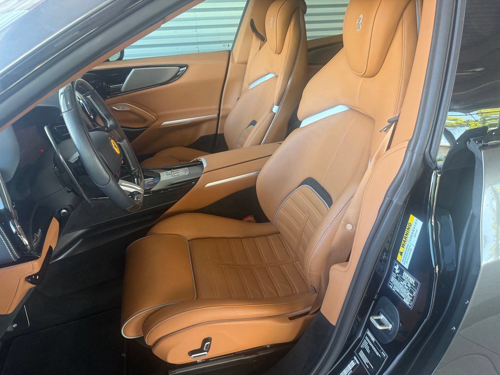 Used 2025 Ferrari Purosangue AWD/4WD image 4