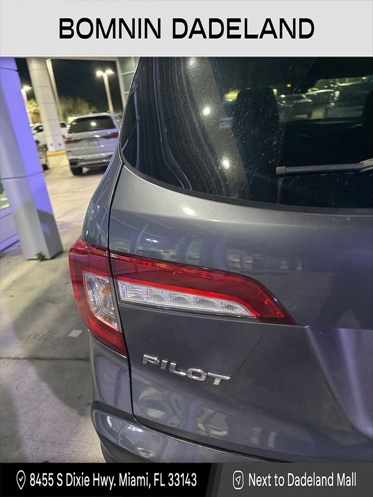 Used 2021 Honda Pilot Special Edition image 11