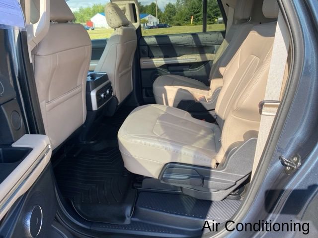Used 2022 Ford Expedition Max Limited image 27