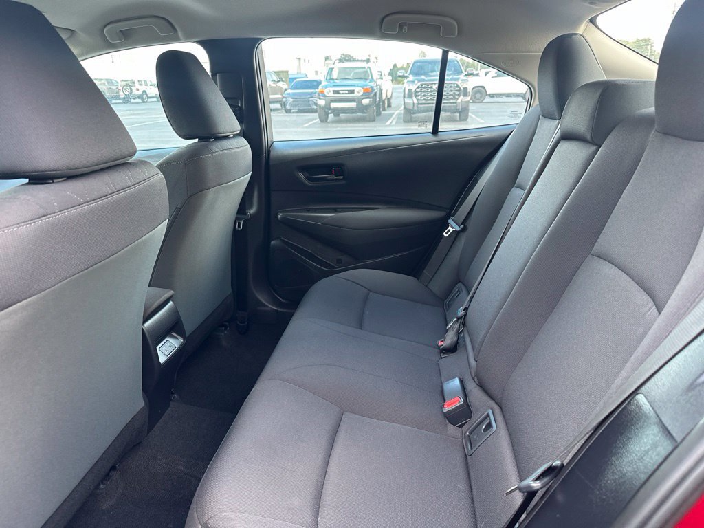 Certified 2026 Toyota Corolla LE FWD image 28