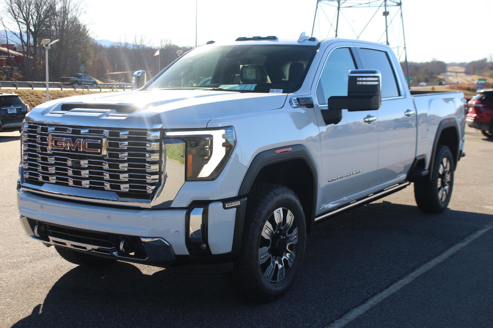 New 2026 GMC Sierra 2500 Denali w/ Denali Reserve Package image 3