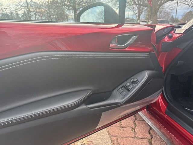New 2025 MAZDA MX-5 Miata Grand Touring w/ Weather Package image 10