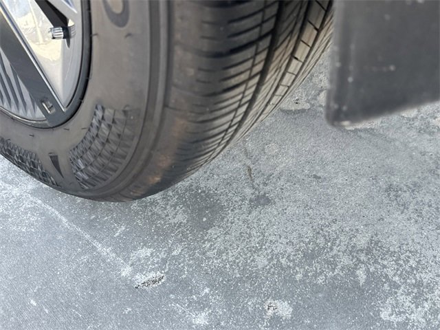 Used 2025 Nissan Murano SL image 11