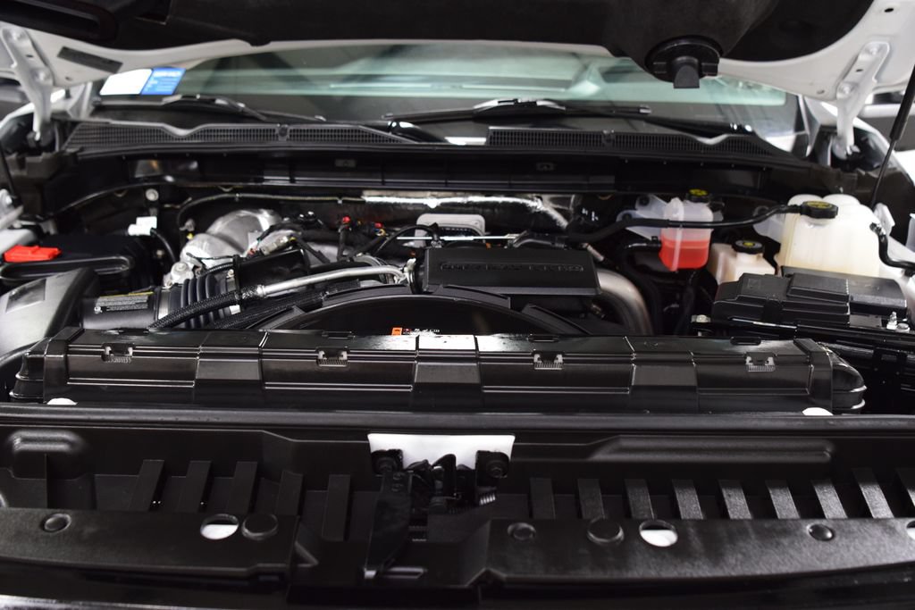 Used 2025 GMC Sierra 2500 AT4 w/ AT4 Premium Plus Package AWD/4WD image 29
