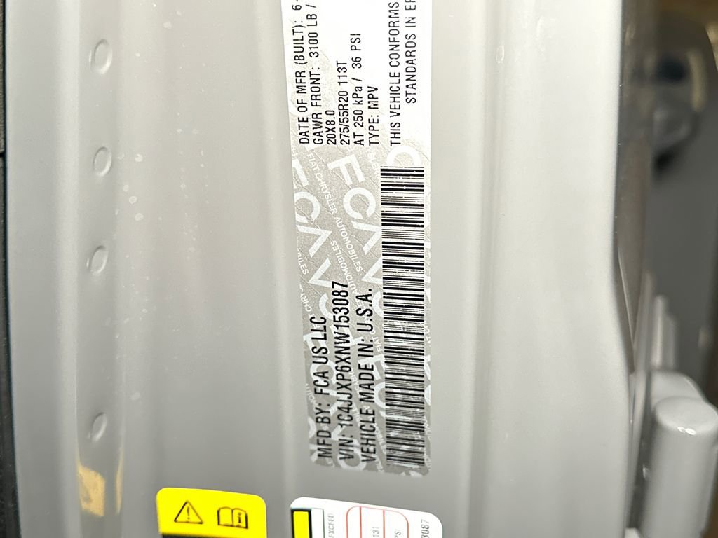 Used 2022 Jeep Wrangler Unlimited Sahara w/ Cold Weather Group AWD/4WD image 31