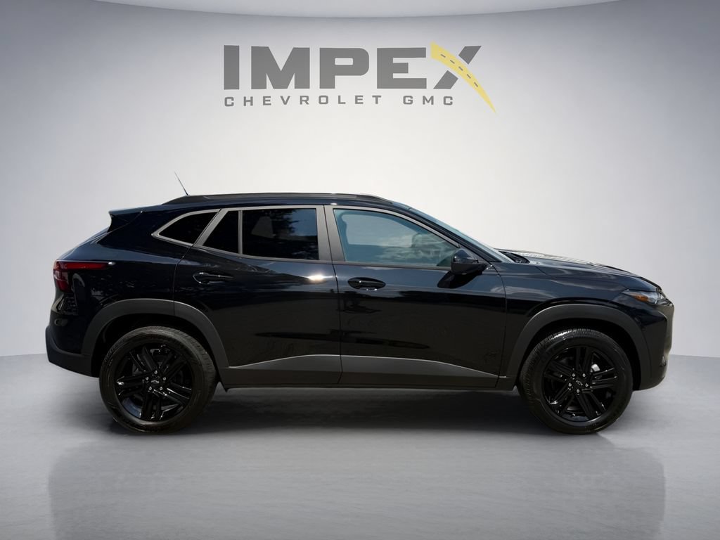 New 2026 Chevrolet Trax ACTIV w/ Driver Confidence Package FWD image 6