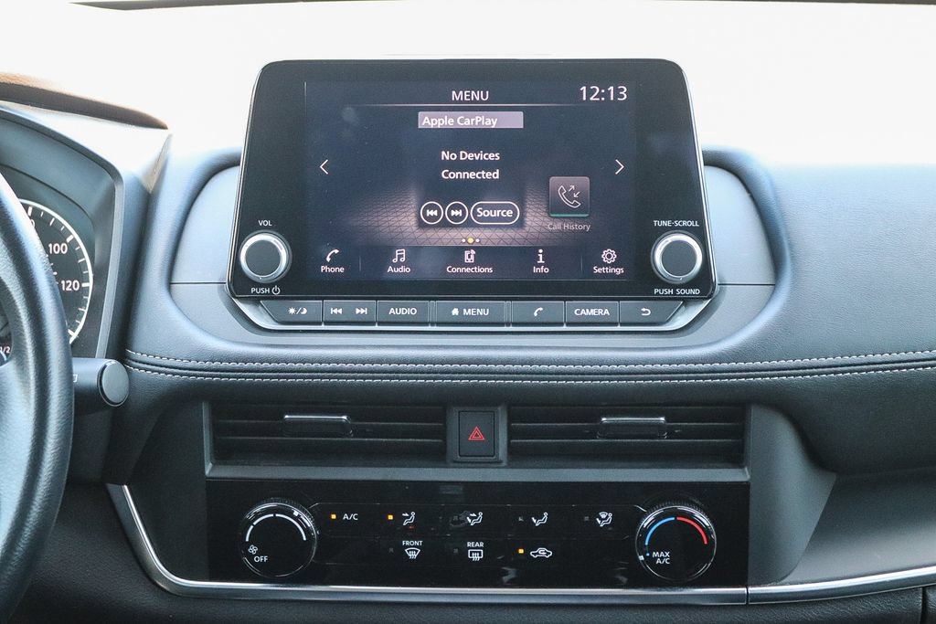 Used 2023 Nissan Rogue S FWD image 12