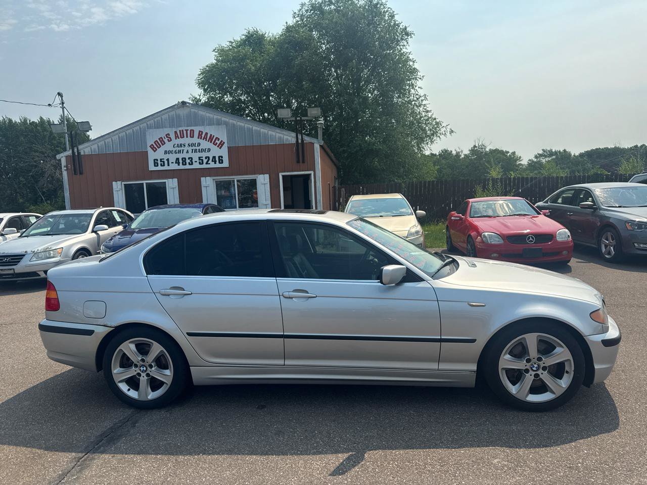 Used 2005 BMW 330i Sedan RWD image 4