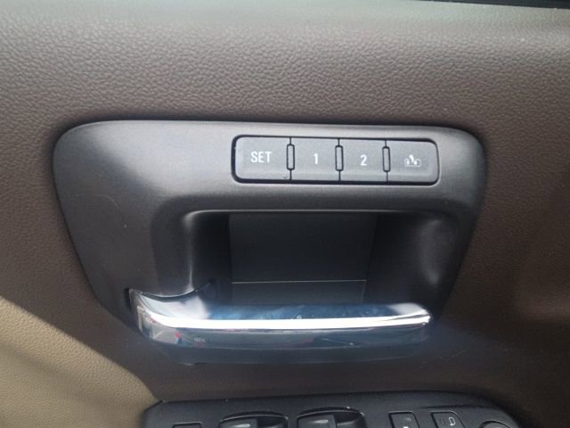 Used 2018 Chevrolet Silverado 3500 LTZ w/ Duramax Plus Package image 21