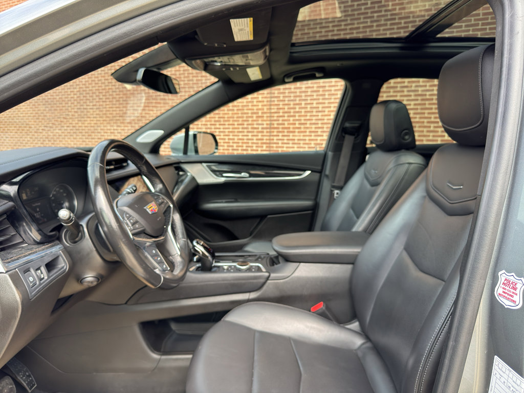 Used 2023 Cadillac XT5 Premium Luxury image 11