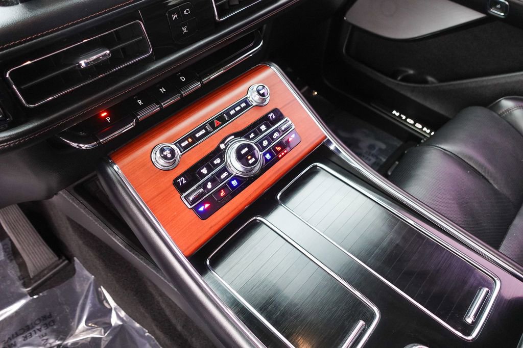 Used 2020 Lincoln Aviator Reserve w/ Equipment Group 201A image 23