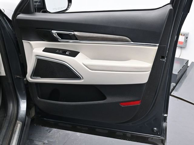 Used 2020 Kia Telluride SX image 32