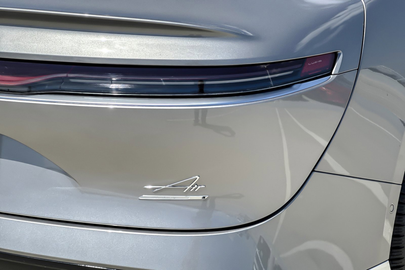 Used 2026 Lucid Air Touring AWD/4WD image 25