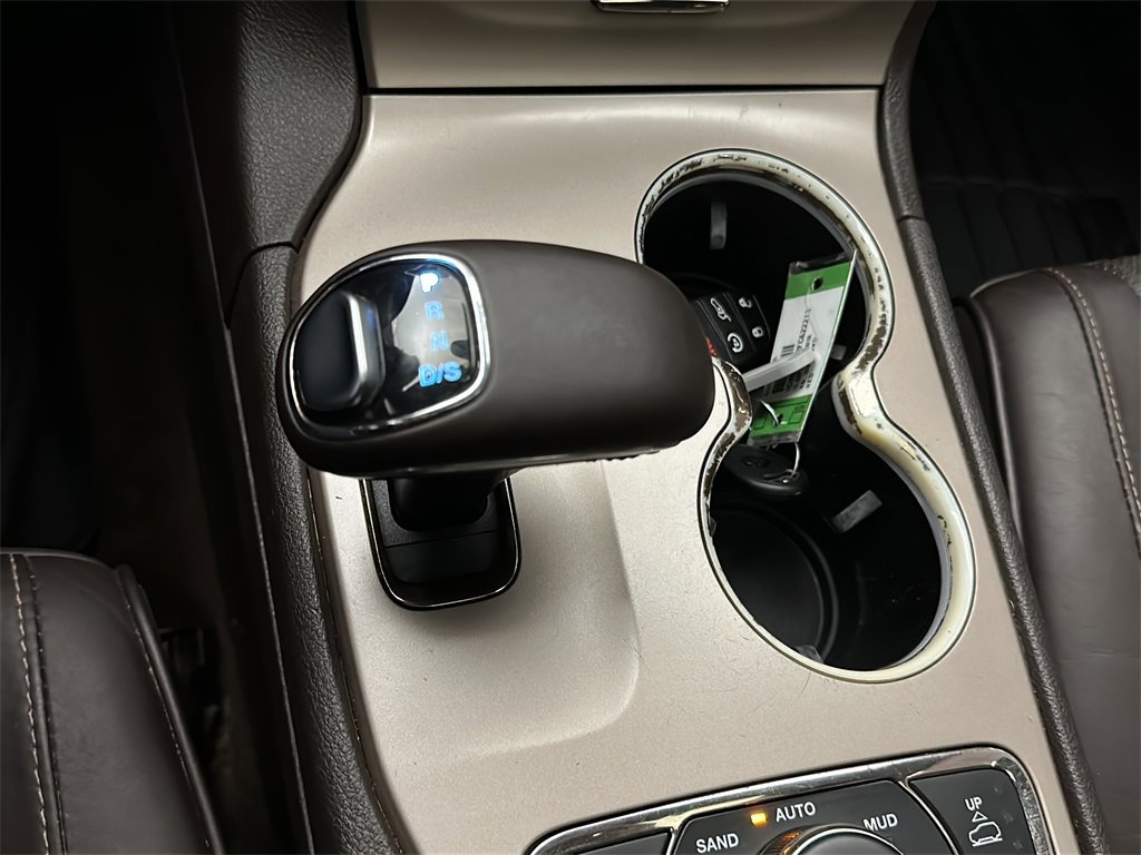 Used 2015 Jeep Grand Cherokee Summit image 22