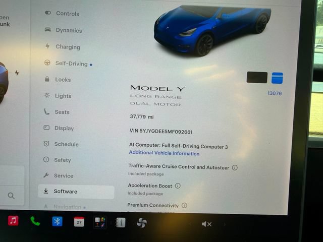Used 2021 Tesla Model Y Long Range AWD/4WD image 24