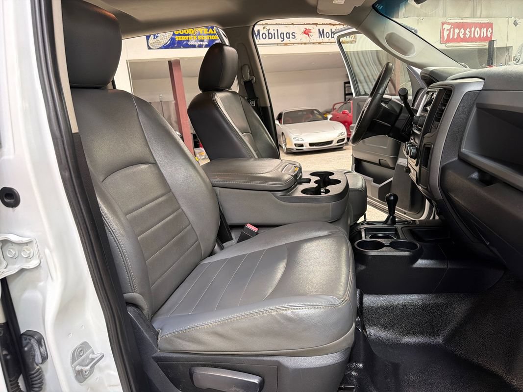 Used 2014 RAM 3500 Tradesman w/ Chrome Appearance Group AWD/4WD image 33