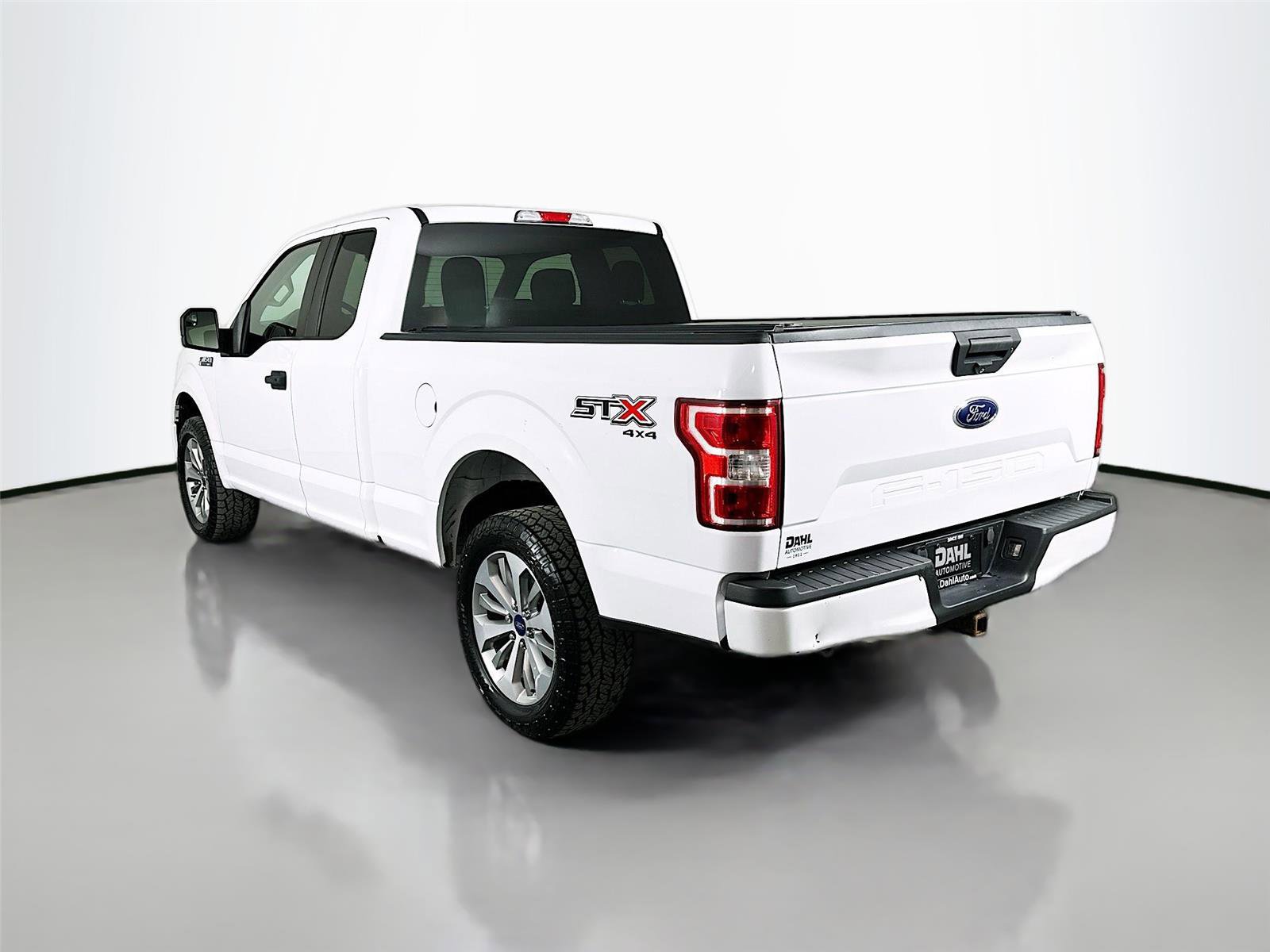 Used 2018 Ford F150 XL w/ Equipment Group 101A Mid image 5