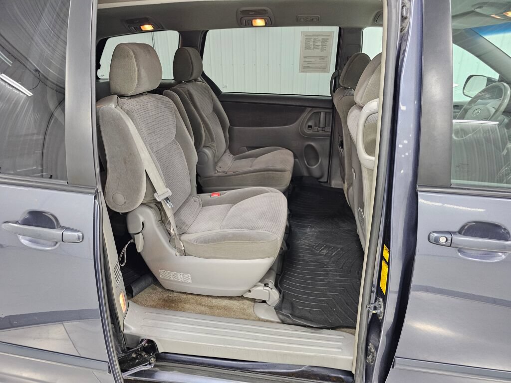 Used 2006 Toyota Sienna LE FWD image 19