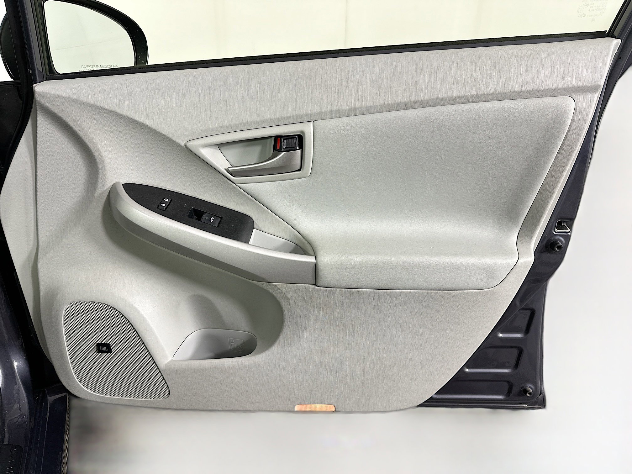 Used 2012 Toyota Prius Four FWD image 31