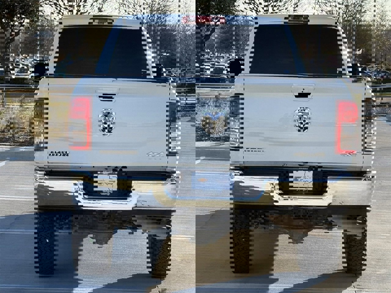 Used 2022 RAM 2500 Big Horn w/ Cold Weather Group image 5