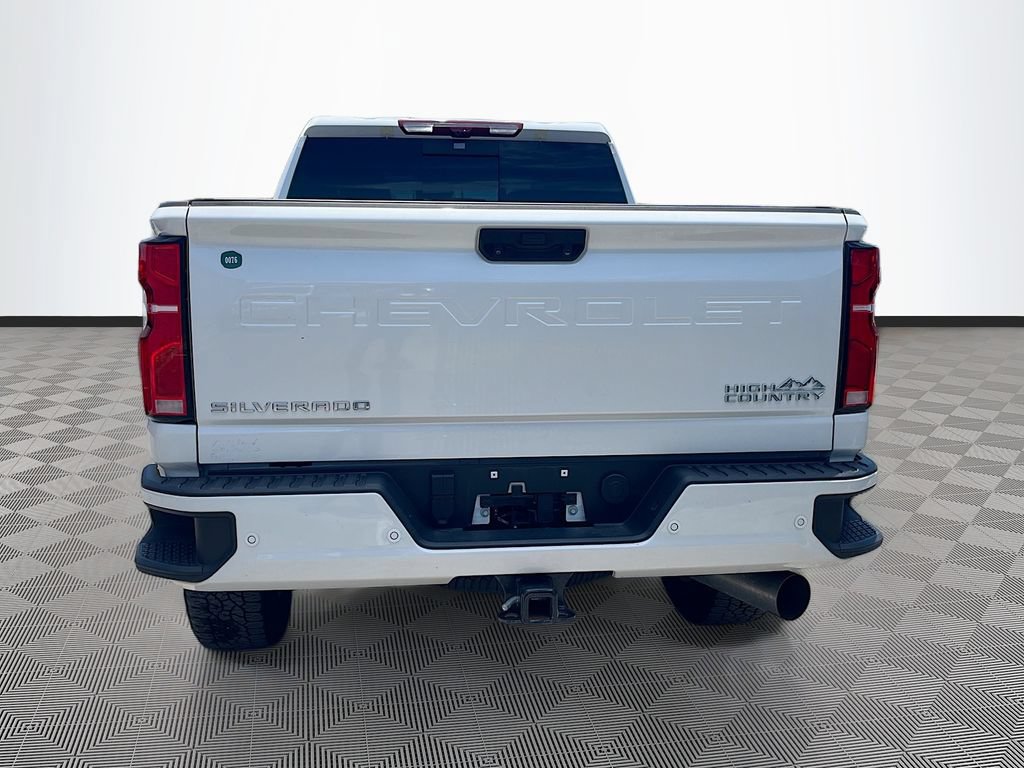 Used 2025 Chevrolet Silverado 3500 High Country w/ High Country Premium Package AWD/4WD image 7