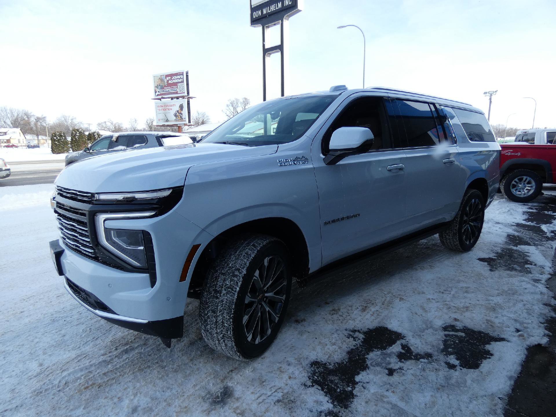 New 2026 Chevrolet Suburban High Country image 6