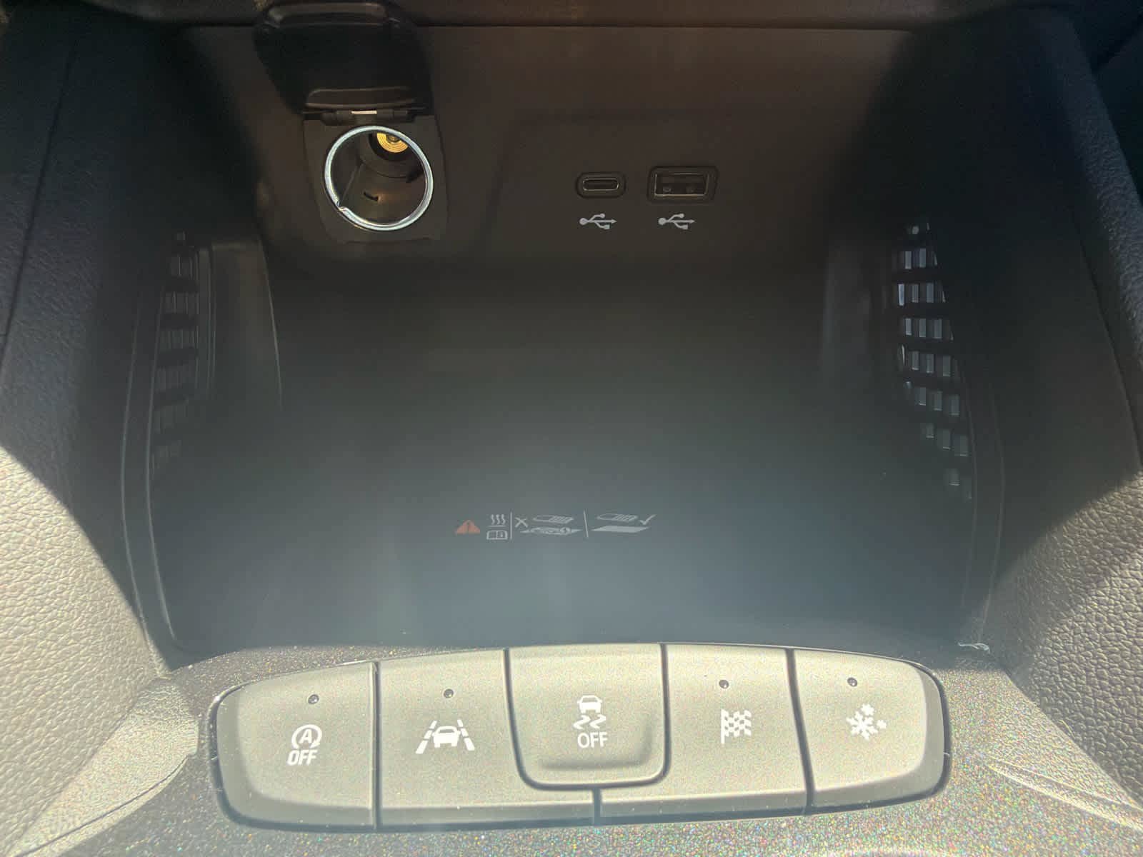 New 2026 Chevrolet TrailBlazer ACTIV w/ Convenience Package FWD image 18