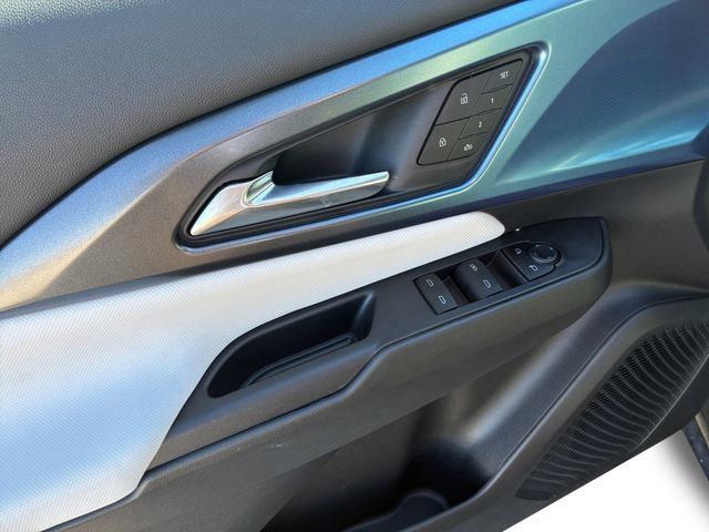 New 2026 Chevrolet Equinox EV LT w/ Convenience Package II image 12