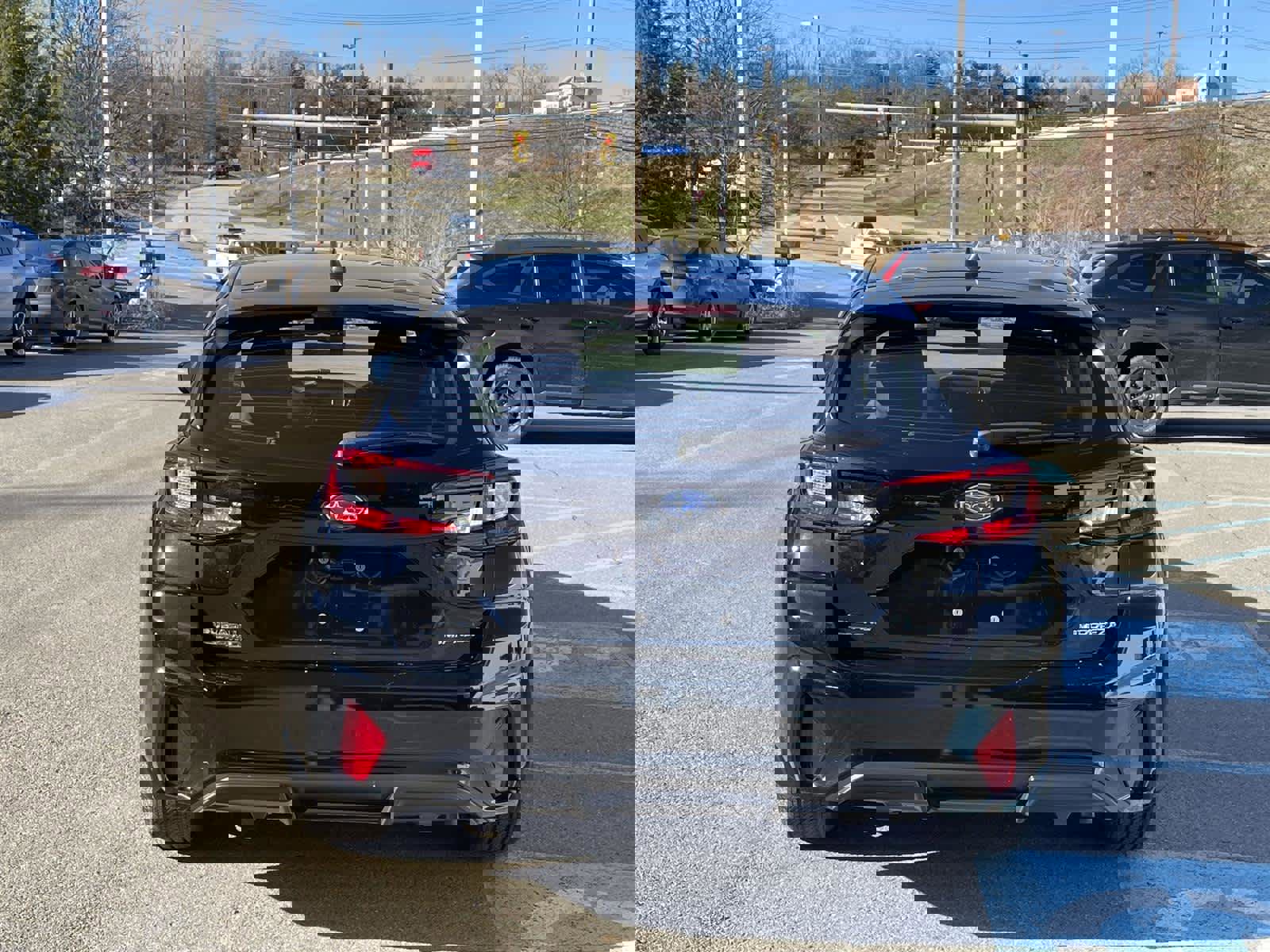 Certified 2025 Subaru Impreza 2.0i image 4