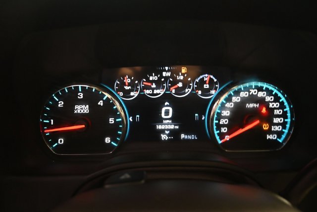 Used 2017 GMC Yukon Denali w/ Open Road Package AWD/4WD image 32