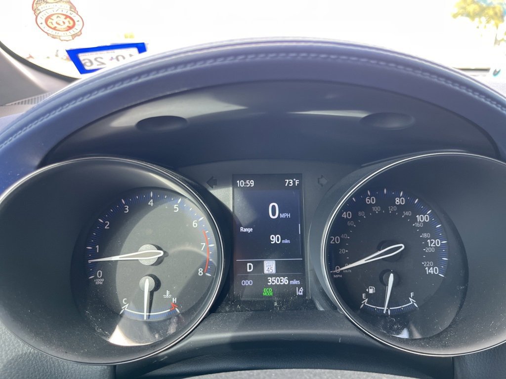 Used 2022 Toyota C-HR XLE image 15