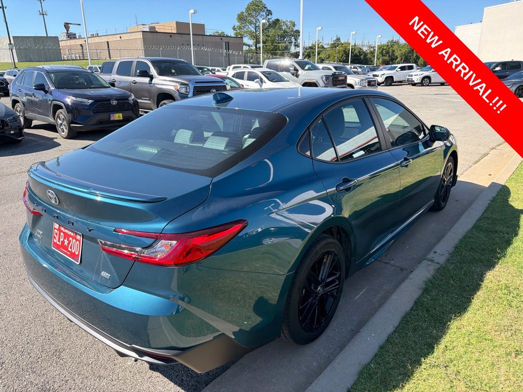 Used 2026 Toyota Camry SE w/ Multimedia Upgrade Package AWD/4WD image 4
