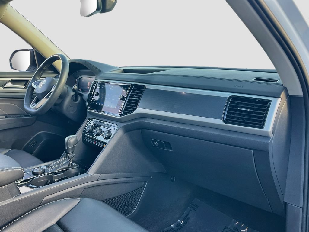 Used 2023 Volkswagen Atlas SEL R-Line AWD/4WD image 31