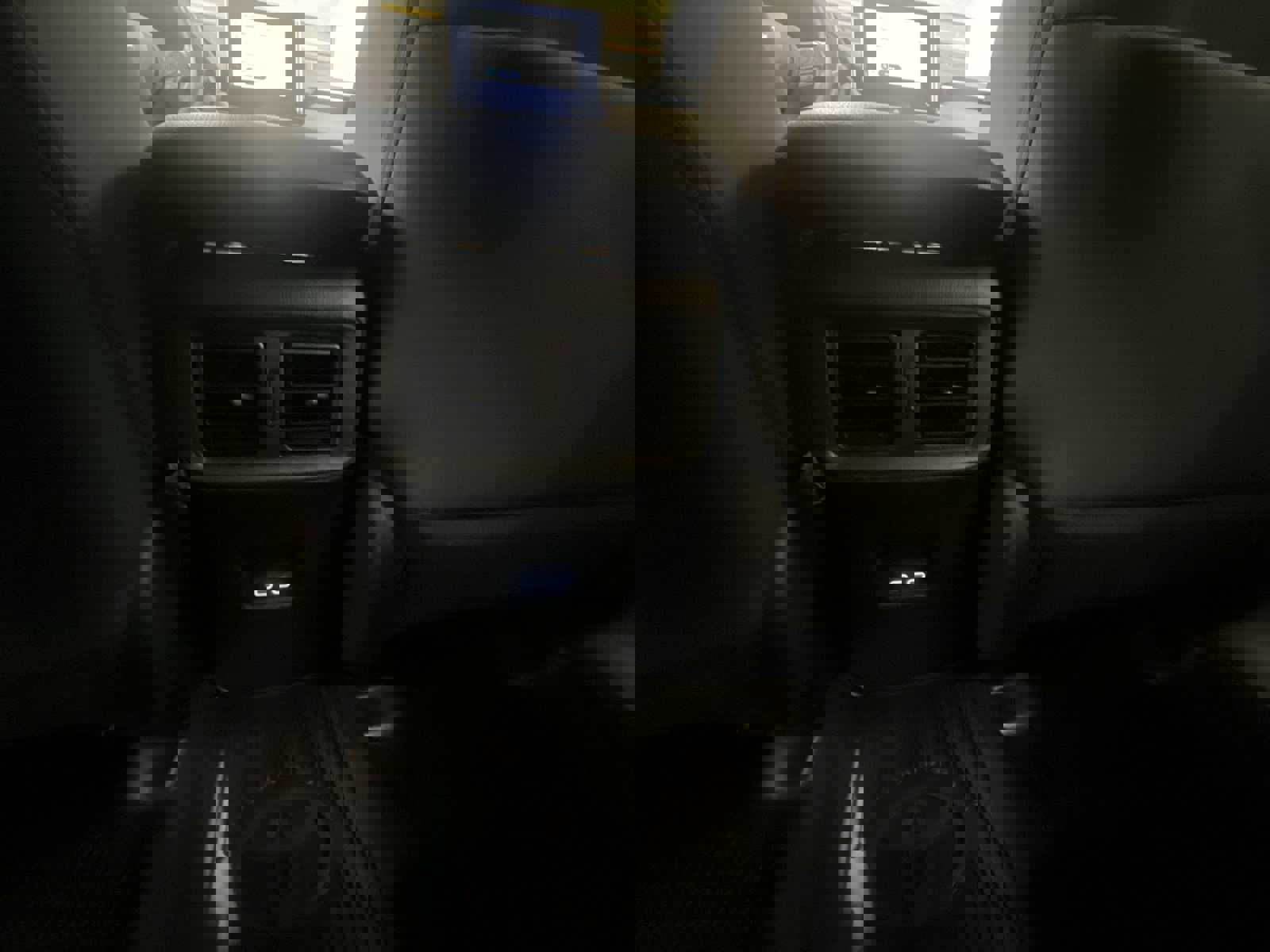 Used 2025 Toyota RAV4 XLE image 36