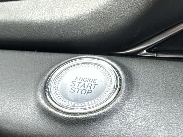 Used 2022 Genesis GV80 3.5T w/ Cargo Package image 34