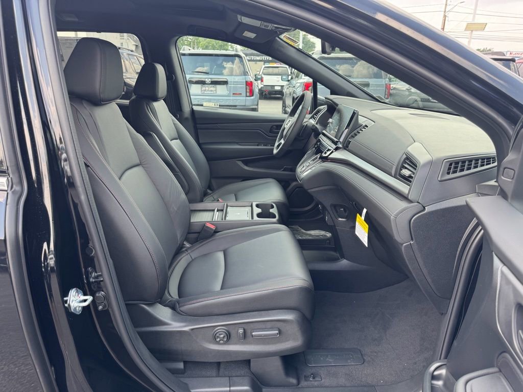 New 2026 Honda Odyssey Sport-L image 17