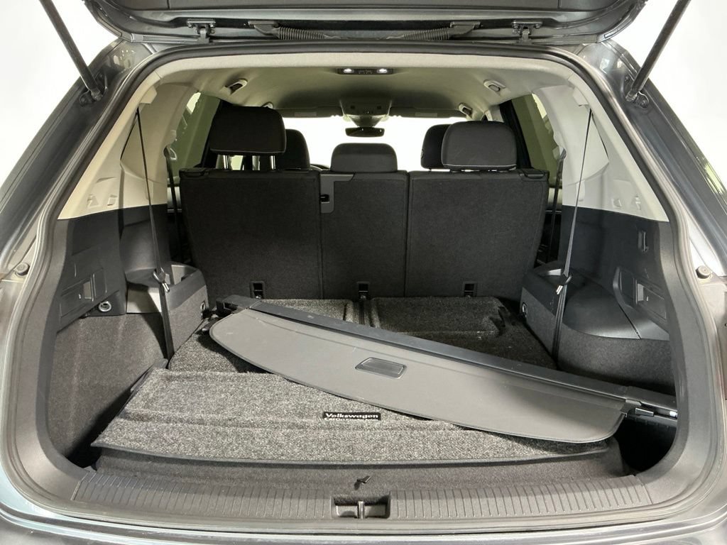 Used 2022 Volkswagen Tiguan S FWD image 28