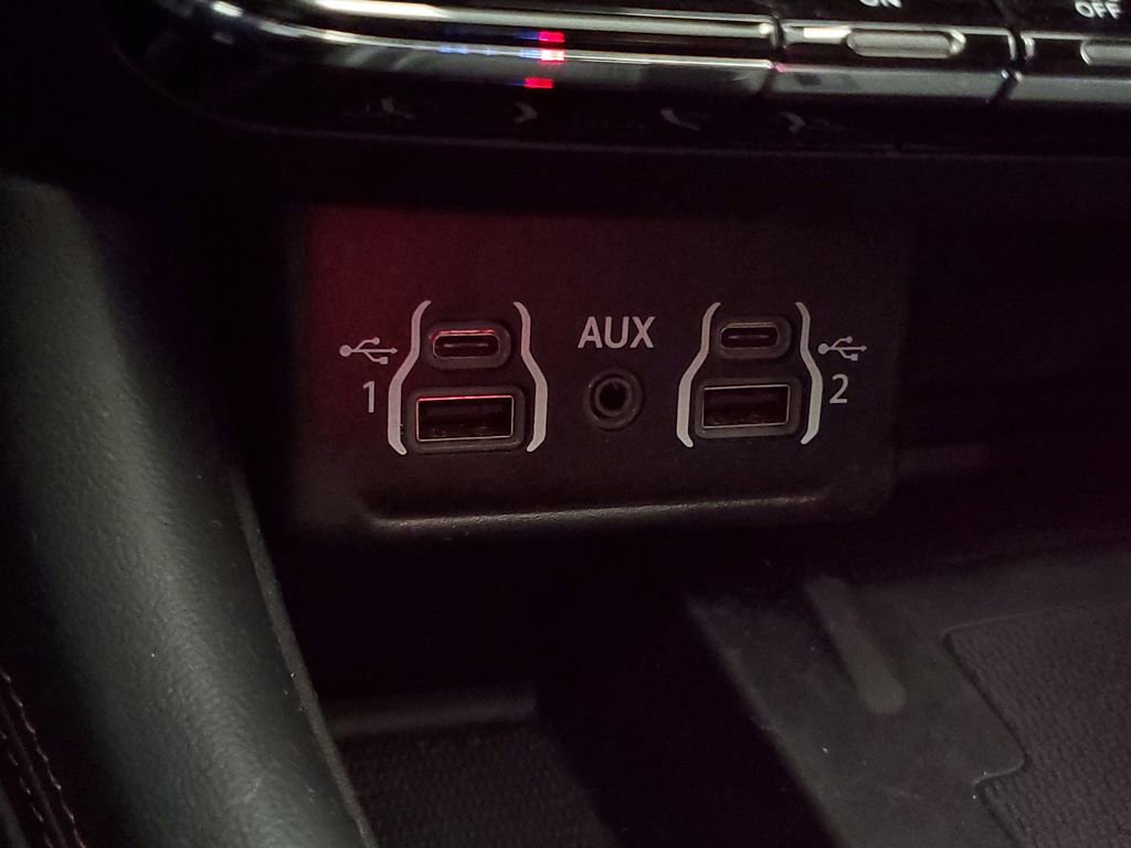 Used 2024 Dodge Durango R/T image 24