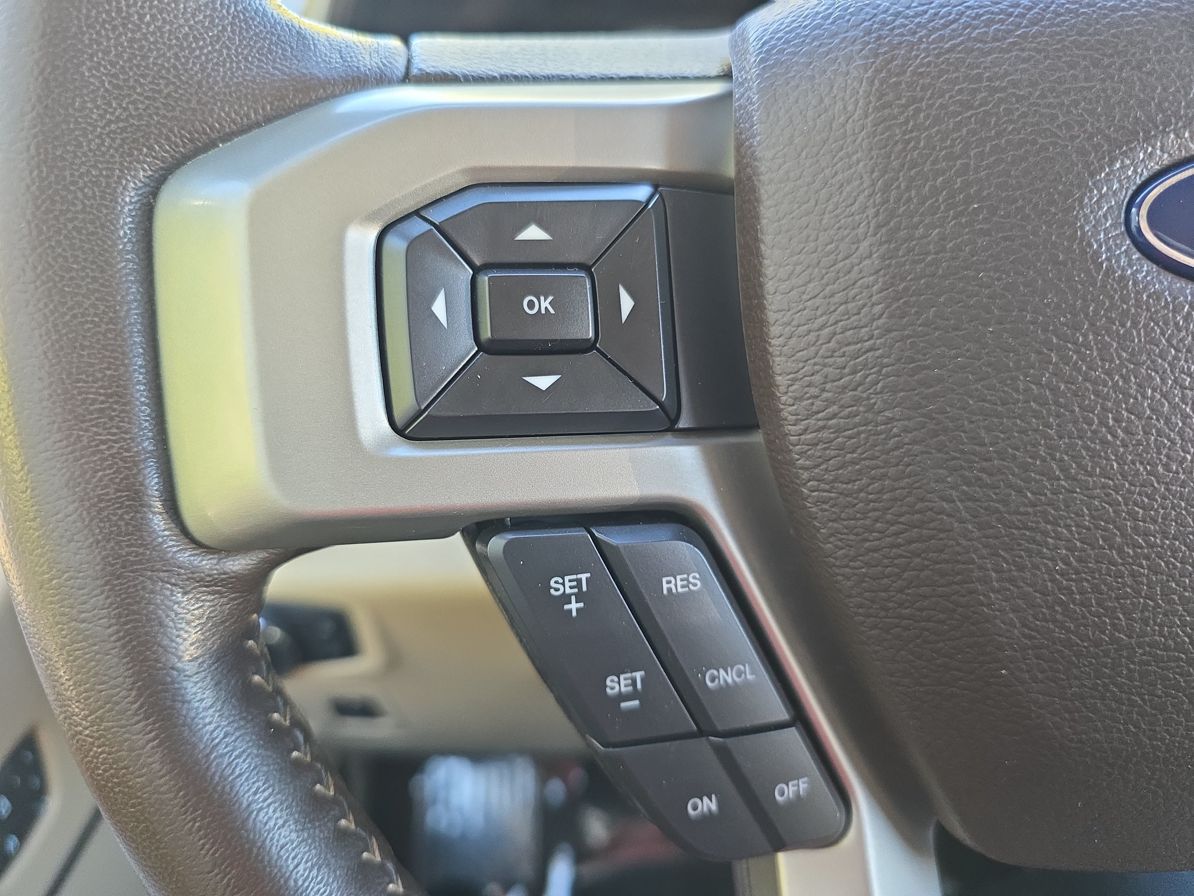 Used 2020 Ford F150 Lariat AWD/4WD image 16