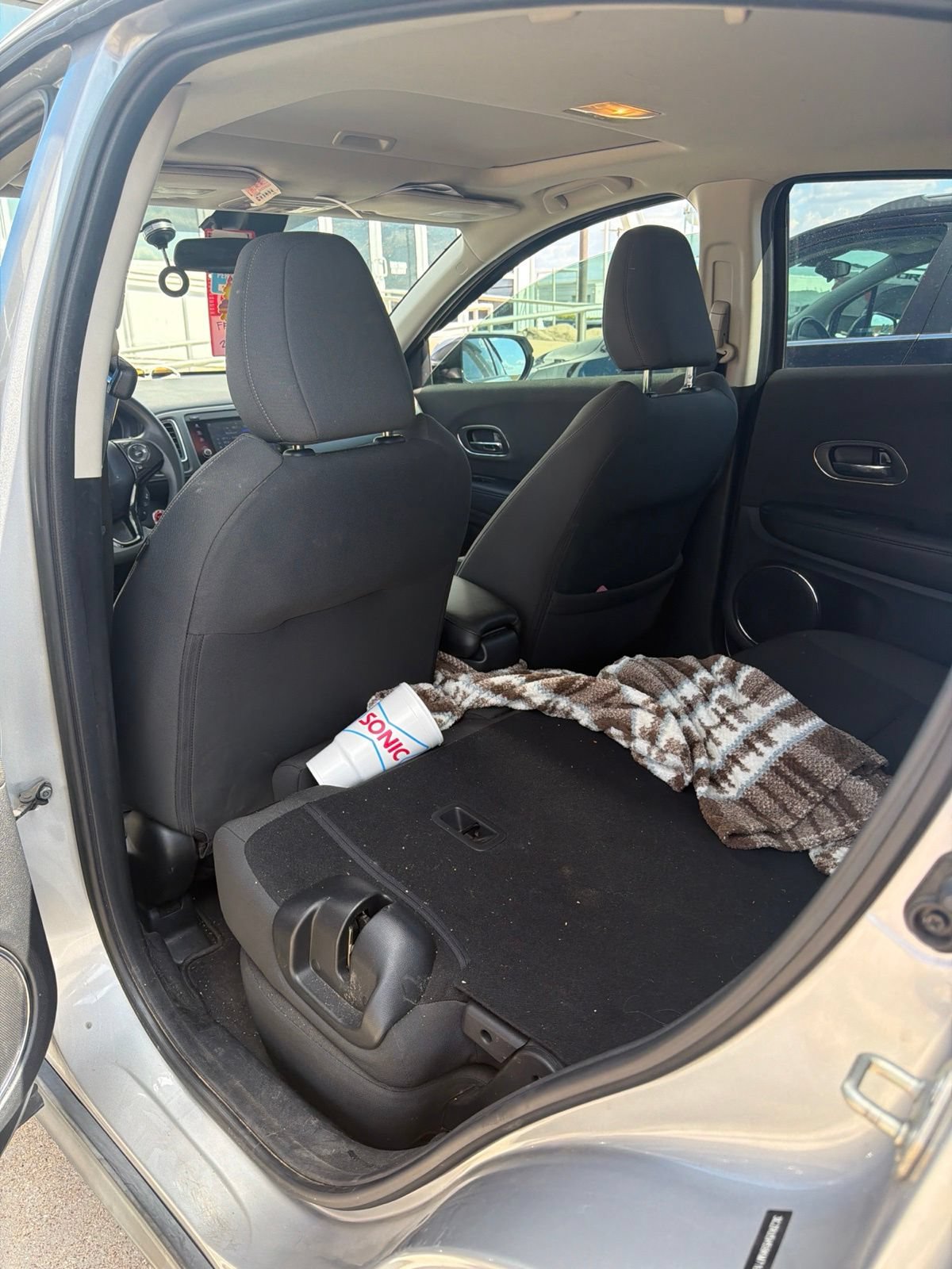 Used 2019 Honda HR-V EX image 12