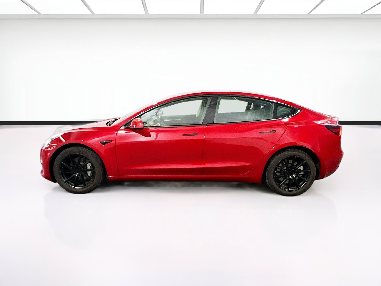 Used 2023 Tesla Model 3 Standard Range RWD image 22