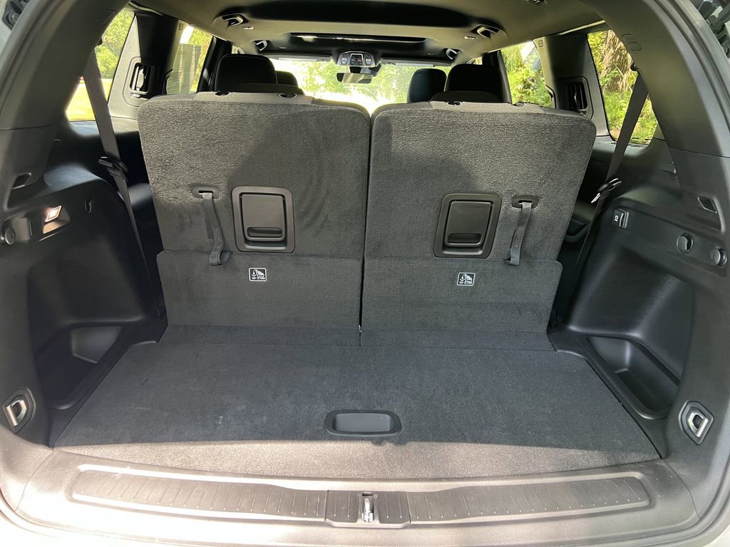 New 2025 Jeep Grand Cherokee L Laredo w/ Trailer Tow Package image 22