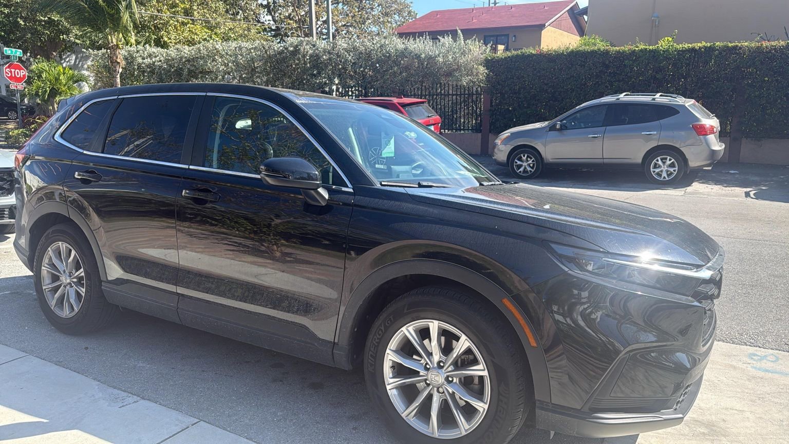 Used 2023 Honda CR-V EX image 3